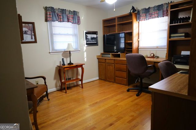 4778 Garrett Drive SW, Mableton, GA 30126