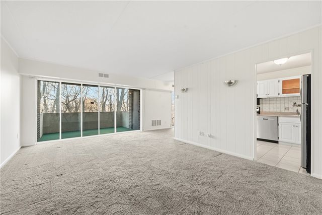 4106 Charlemagne Cir, Pittsburgh, PA 15237