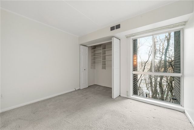 4106 Charlemagne Cir, Pittsburgh, PA 15237