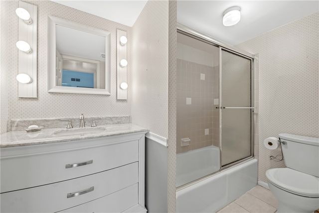 4106 Charlemagne Cir, Pittsburgh, PA 15237