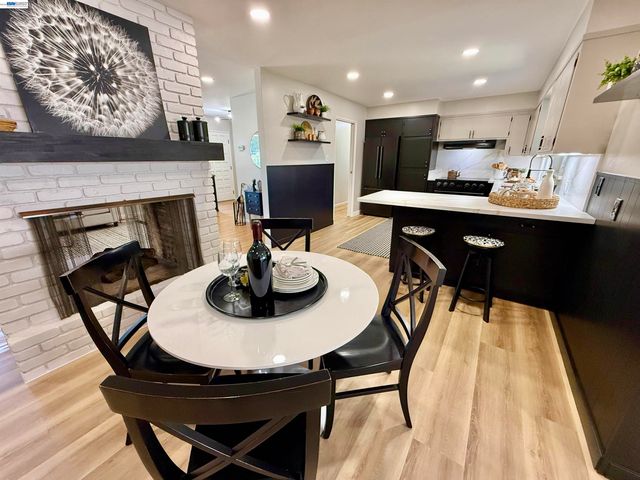 950 Fulton Ave, San Leandro, CA 94577