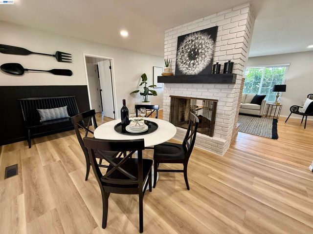 950 Fulton Ave, San Leandro, CA 94577