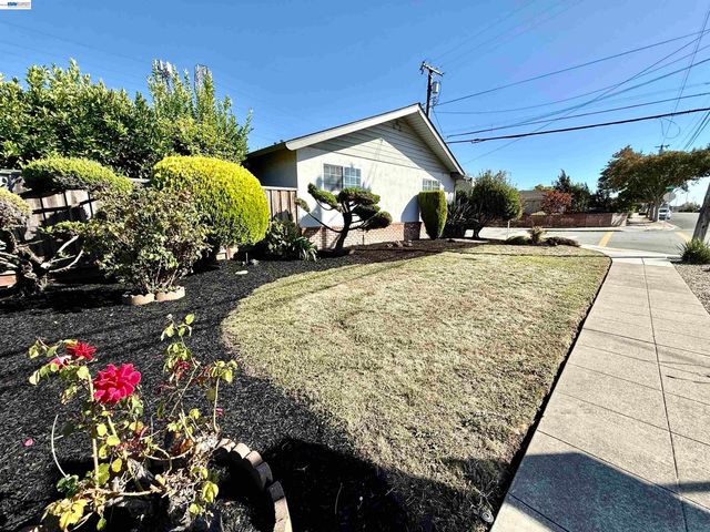 950 Fulton Ave, San Leandro, CA 94577
