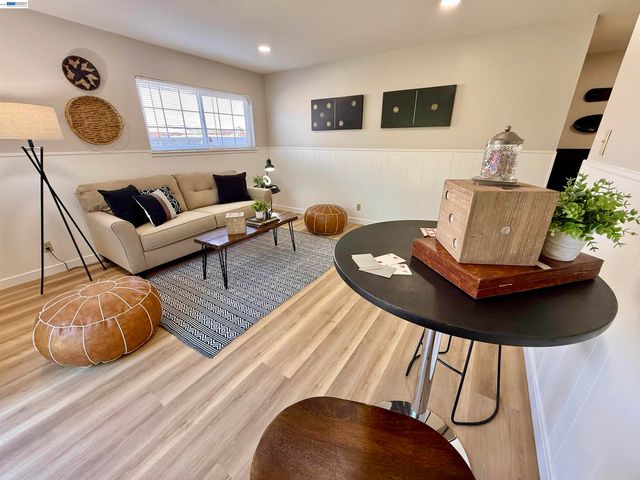 950 Fulton Ave, San Leandro, CA 94577