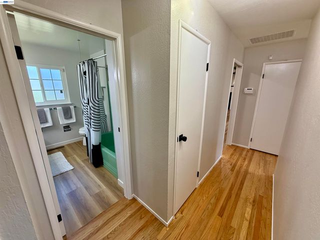 950 Fulton Ave, San Leandro, CA 94577