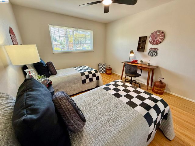 950 Fulton Ave, San Leandro, CA 94577