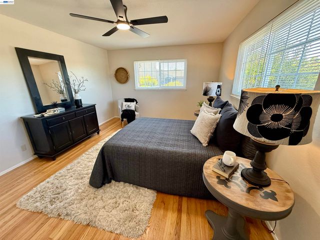 950 Fulton Ave, San Leandro, CA 94577