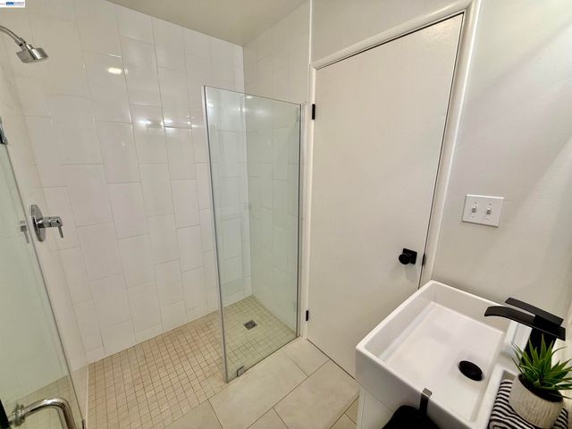 950 Fulton Ave, San Leandro, CA 94577