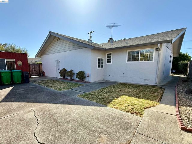 950 Fulton Ave, San Leandro, CA 94577