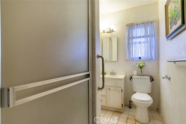 4855 Klamath, Los Angeles, CA 90032
