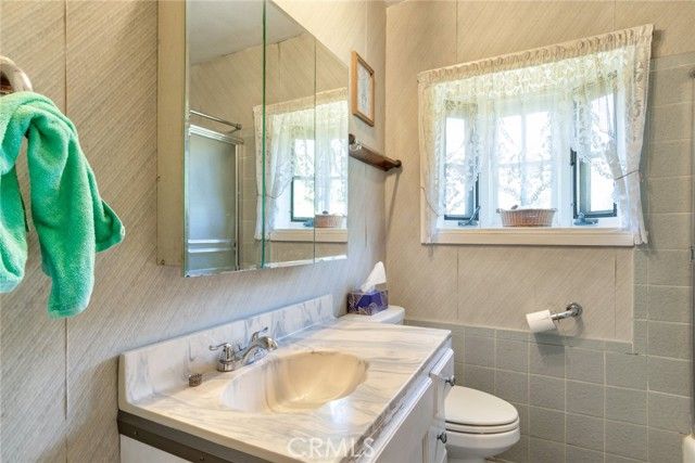 4855 Klamath, Los Angeles, CA 90032