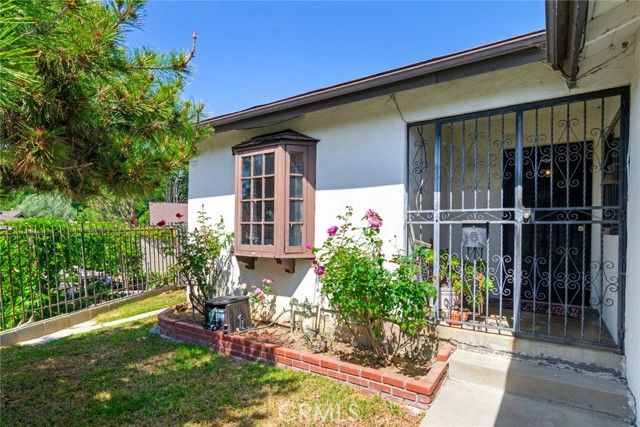 4855 Klamath, Los Angeles, CA 90032