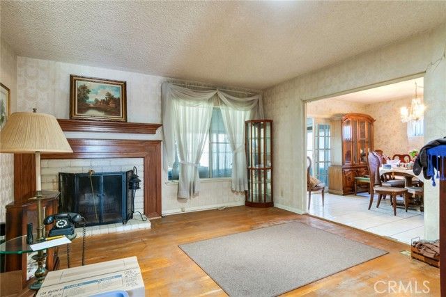 4855 Klamath, Los Angeles, CA 90032