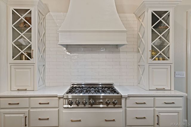 7544 Lakeridge Drive, Montgomery, AL 36117