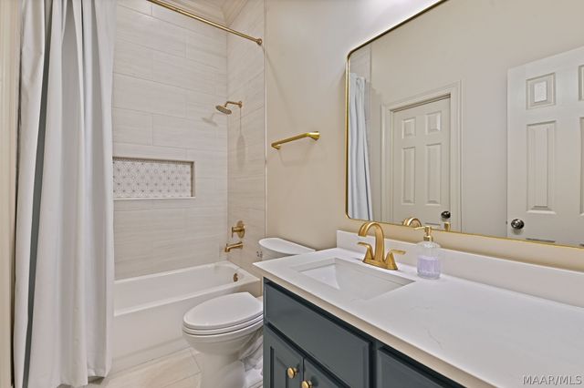 7544 Lakeridge Drive, Montgomery, AL 36117