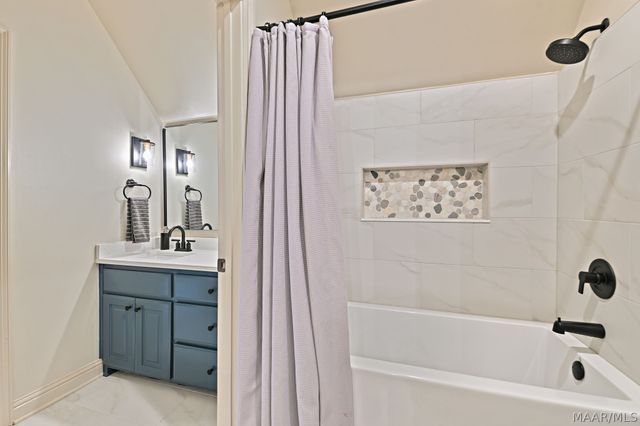 7544 Lakeridge Drive, Montgomery, AL 36117