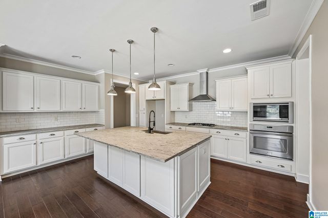 8160 CALDWELL DRIVE, Trussville, AL 35173