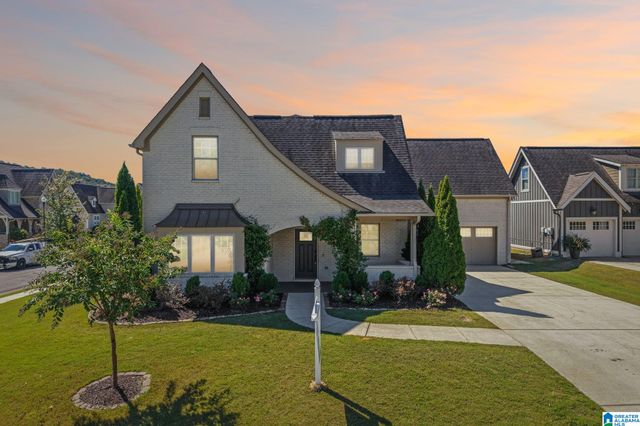 8160 CALDWELL DRIVE, Trussville, AL 35173