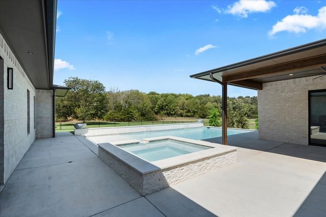 15240 S 27th East Avenue, Bixby, OK 74008