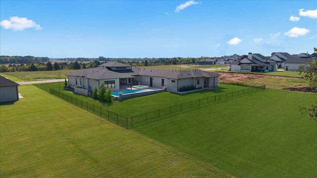 15240 S 27th East Avenue, Bixby, OK 74008