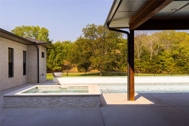 15240 S 27th East Avenue, Bixby, OK 74008