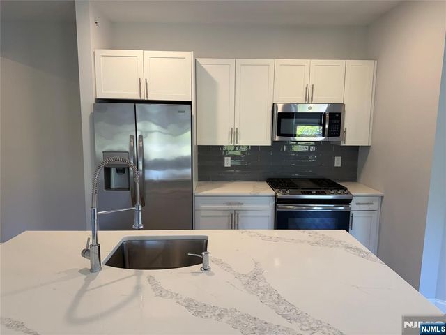 40 Park Avenue 305, Park Ridge, NJ 07656