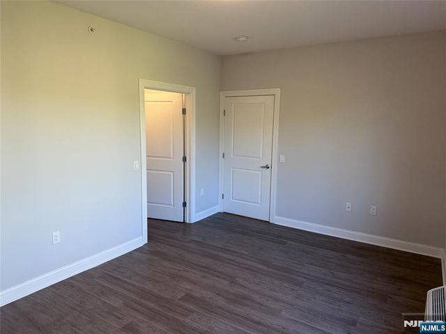 40 Park Avenue 305, Park Ridge, NJ 07656