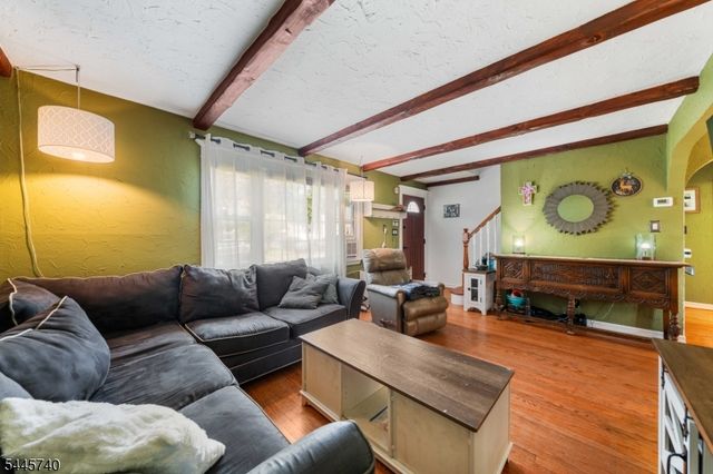 419 Edgewood Rd 1, Linden City, NJ 07036