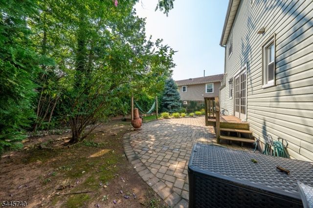 419 Edgewood Rd 1, Linden City, NJ 07036
