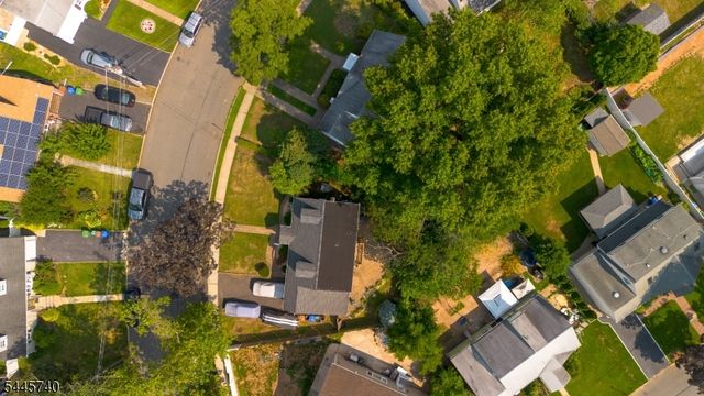 419 Edgewood Rd 1, Linden City, NJ 07036