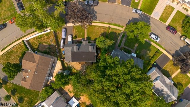 419 Edgewood Rd 1, Linden City, NJ 07036