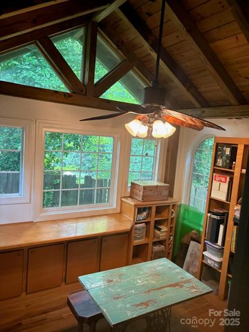 341 N Oak Street, Statesville, NC 28677