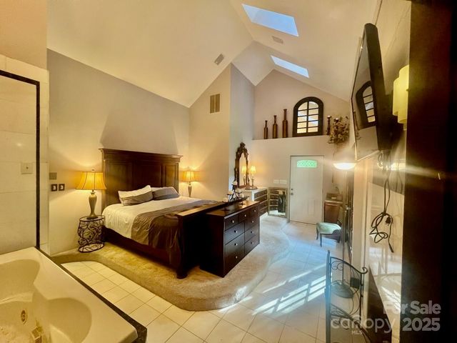 341 N Oak Street, Statesville, NC 28677