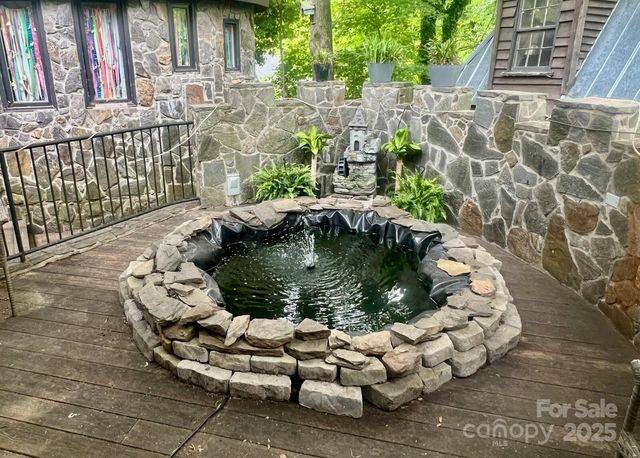 341 N Oak Street, Statesville, NC 28677