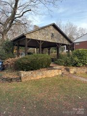 341 N Oak Street, Statesville, NC 28677