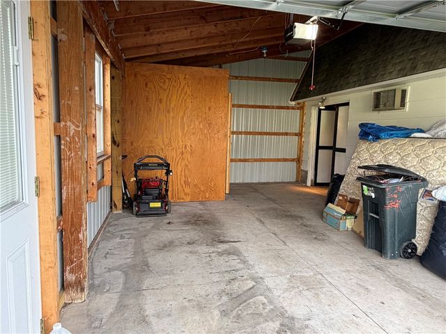 76 Mill St, Waterloo, NY 13165