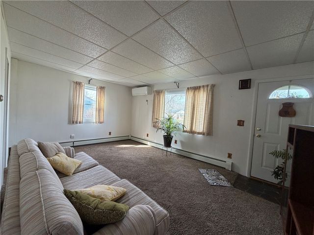 76 Mill St, Waterloo, NY 13165