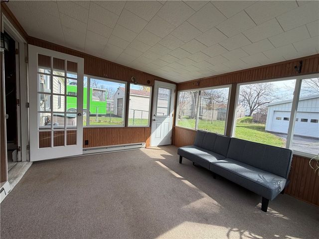 76 Mill St, Waterloo, NY 13165