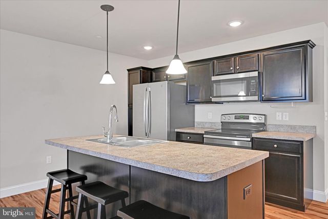 362 CEDAR HOLW, Manheim, PA 17545