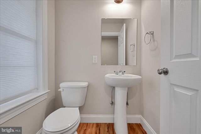 362 CEDAR HOLW, Manheim, PA 17545