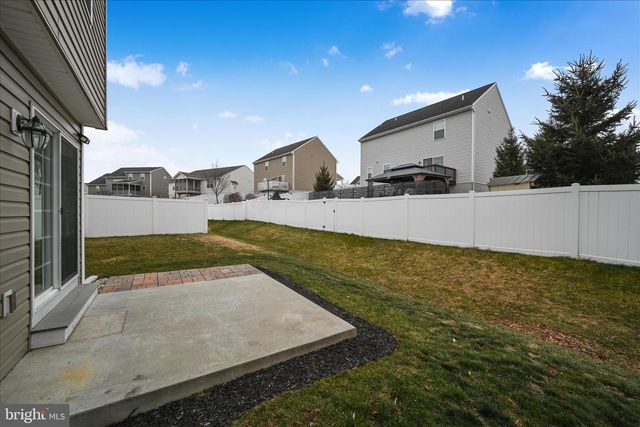 362 CEDAR HOLW, Manheim, PA 17545