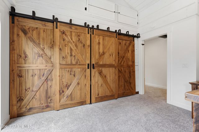 1963 E HANLEY AVE, Dalton Gardens, ID 83815