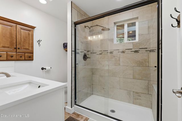 1963 E HANLEY AVE, Dalton Gardens, ID 83815
