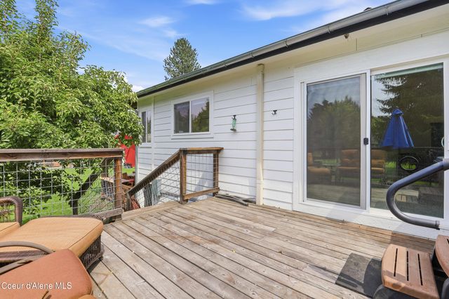 1963 E HANLEY AVE, Dalton Gardens, ID 83815