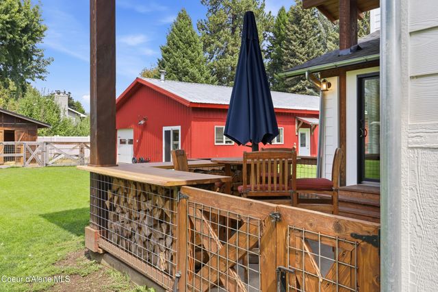 1963 E HANLEY AVE, Dalton Gardens, ID 83815