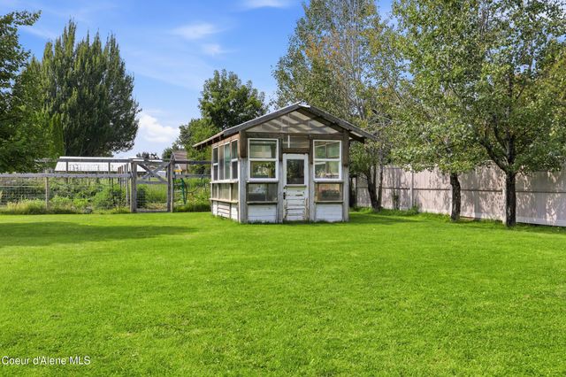 1963 E HANLEY AVE, Dalton Gardens, ID 83815