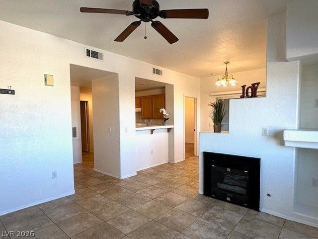 8501 West University Avenue 2089, Las Vegas, NV 89147