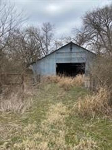 207 Possom Trot Hollow Road, Whitewright, TX 75491