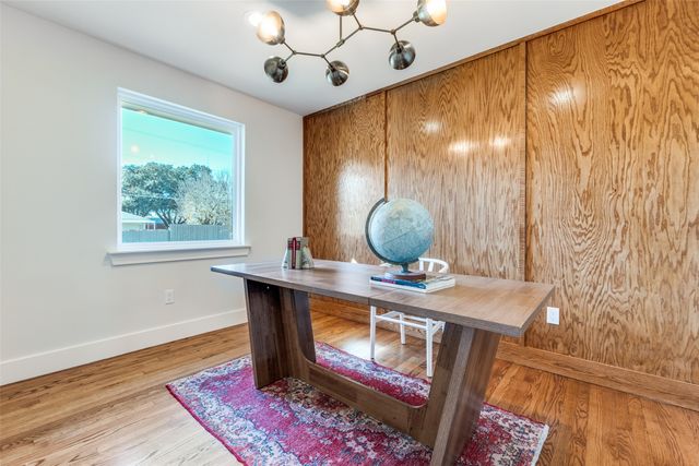 2578 Saint Francis Avenue, Dallas, TX 75228