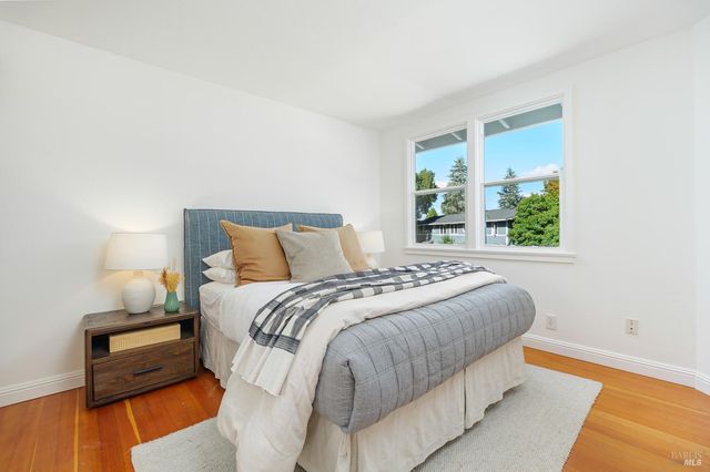 21 Lovejoy Way, Novato, CA 94949
